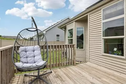 4338  Sandstone Dr, Janesville, WI 53546 - Photo 14