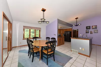 N71W27107  Meadow Wood Ln, Lisbon, WI 53089 - Photo 2