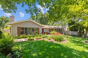 750 Crestwood Dr, Waukesha, WI 53188 - Photo 2