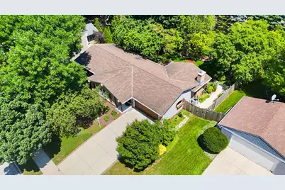 750  Crestwood Dr, Waukesha, WI 53188 - Photo 26