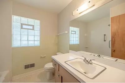 4600 W Grange Ave, Greenfield, WI 53220 - Photo 12