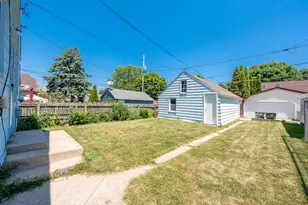 3420 S 17th St, Milwaukee, WI 53215 - Photo 12