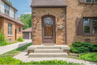 2640 N 72nd St, Wauwatosa, WI 53213 - Photo 2