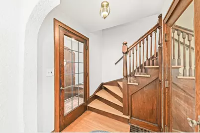2640 N 72nd St, Wauwatosa, WI 53213 - Photo 4