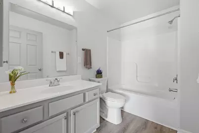W1062  Marietta Ave #302, Ixonia, WI 53036 - Photo 20