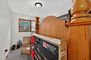 8113 W Beckett Ave, Milwaukee, WI 53218 - Photo 8