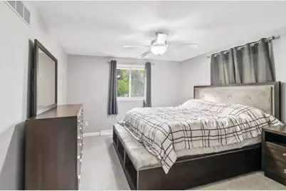 3401 S Webster Ave, Green Bay, WI 54301 - Photo 6