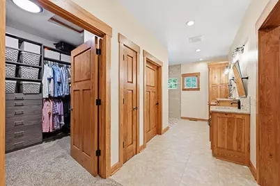 1062 N English Settlement Ave, Racine, WI 53105 - Photo 26
