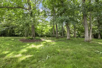 17755  Senlac Ln, Brookfield, WI 53045 - Photo 4