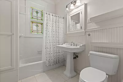 2712 N Maryland Ave, Milwaukee, WI 53211 - Photo 22