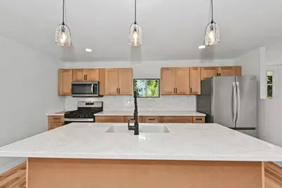 632 W Wisconsin Ave, Oconomowoc, WI 53066 - Photo 36