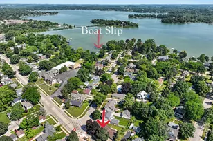 632 W Wisconsin Ave, Oconomowoc, WI 53066 - Photo 1