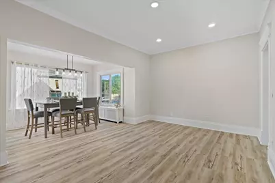 132 E Washington St, West Bend, WI 53095 - Photo 14