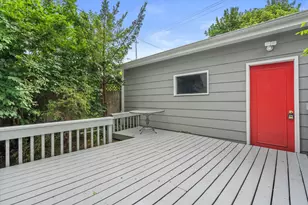 2712 N Maryland Ave, Milwaukee, WI 53211 - Photo 42
