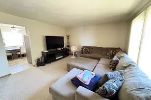 8710-12 Westbrook Dr, Sturtevant, WI 53177 - Photo 4