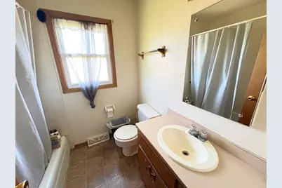 8710-12  Westbrook Dr, Sturtevant, WI 53177 - Photo 16