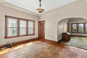 2016 W Orchard St, Milwaukee, WI 53204 - Photo 4