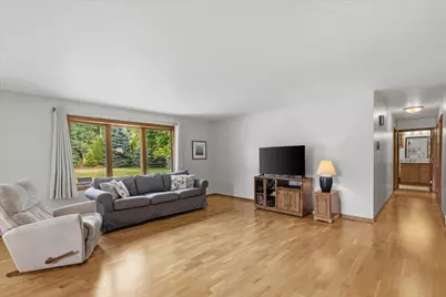 3713  Highcliff Ct, Sheboygan, WI 53083 - Photo 10