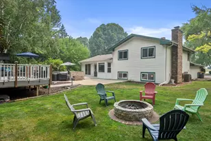 2816 Woodridge Ct, Waukesha, WI 53188 - Photo 4