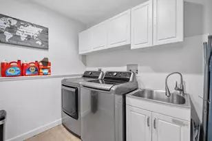 2816 Woodridge Ct, Waukesha, WI 53188 - Photo 22