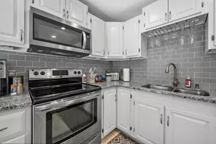 2816 Woodridge Ct, Waukesha, WI 53188 - Photo 12