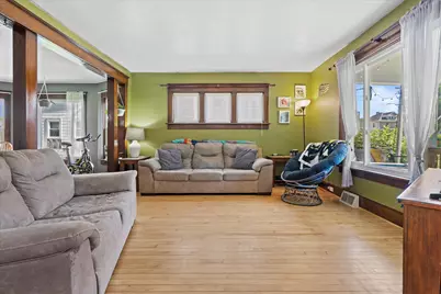 106  Juneau St, Horicon, WI 53032 - Photo 2