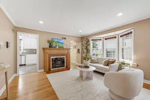 4623 N Idlewild Ave, Whitefish Bay, WI 53211 - Photo 4