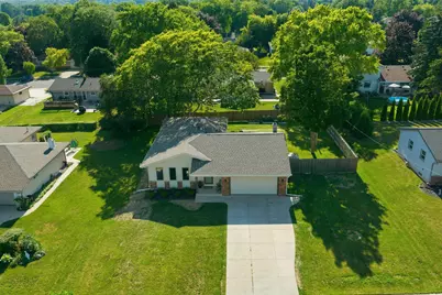 1931  17th Ave, Grafton, WI 53024 - Photo 44