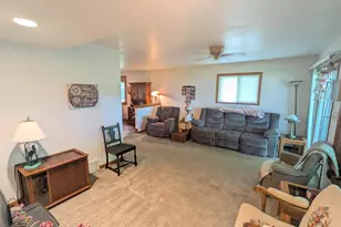 6630 Channel Rd, Racine, WI 53185 - Photo 12