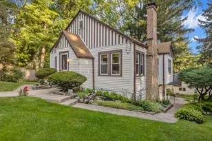 506 Pinewood Trace, Twin Lakes, WI 53181 - Photo 12
