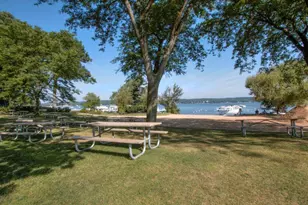 404 Deerpath -, Fontana, WI 53125 - Photo 26