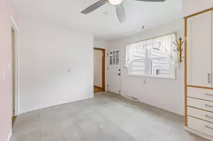 11911 N Wauwatosa Rd, Mequon, WI 53097 - Photo 12