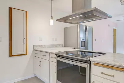 11911 N Wauwatosa Rd, Mequon, WI 53097 - Photo 18