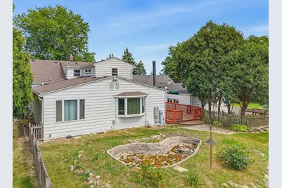 11911 N Wauwatosa Rd, Mequon, WI 53097 - Photo 48
