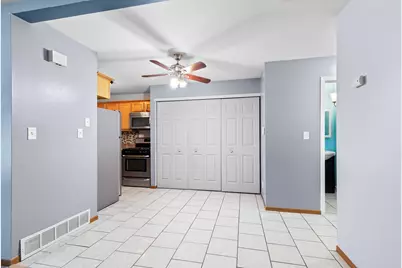 1924 W Salem St, Milwaukee, WI 53221 - Photo 10