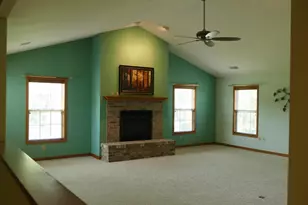 1030 N Sunnyslope Dr, Racine, WI 53406 - Photo 8