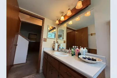 9812 W Darnel Ave, Milwaukee, WI 53224 - Photo 88