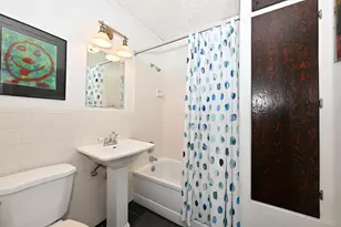 3479 N Pierce St, Milwaukee, WI 53212 - Photo 20