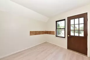 3479 N Pierce St, Milwaukee, WI 53212 - Photo 26