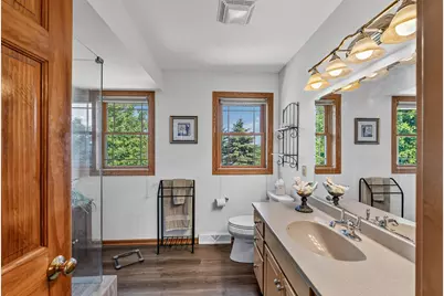 952  Arlon Ct, Belgium, WI 53004 - Photo 20