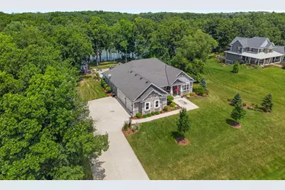18600  Walden Dr, Racine, WI 53126 - Photo 1