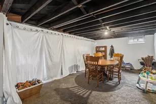 8013 W Waterford Ave, Milwaukee, WI 53220 - Photo 22