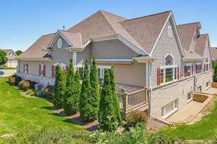 2408 Deer Crest Ct, Waukesha, WI 53188 - Photo 46