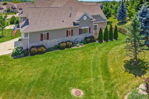 2408 Deer Crest Ct, Waukesha, WI 53188 - Photo 48