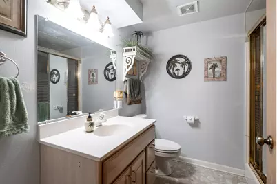 9380 S 15th Ave, Oak Creek, WI 53154 - Photo 18