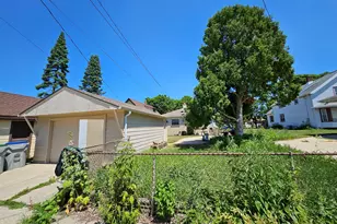 3255 S Austin St, Milwaukee, WI 53207 - Photo 34