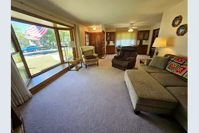 3255 S Austin St, Milwaukee, WI 53207 - Photo 6