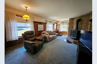 3255 S Austin St, Milwaukee, WI 53207 - Photo 8