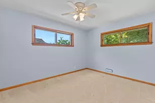 843 E Doty Pl, Milwaukee, WI 53207 - Photo 12