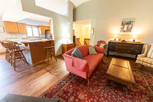 W173N7930 Bluejay Ct, Menomonee Falls, WI 53051 - Photo 6